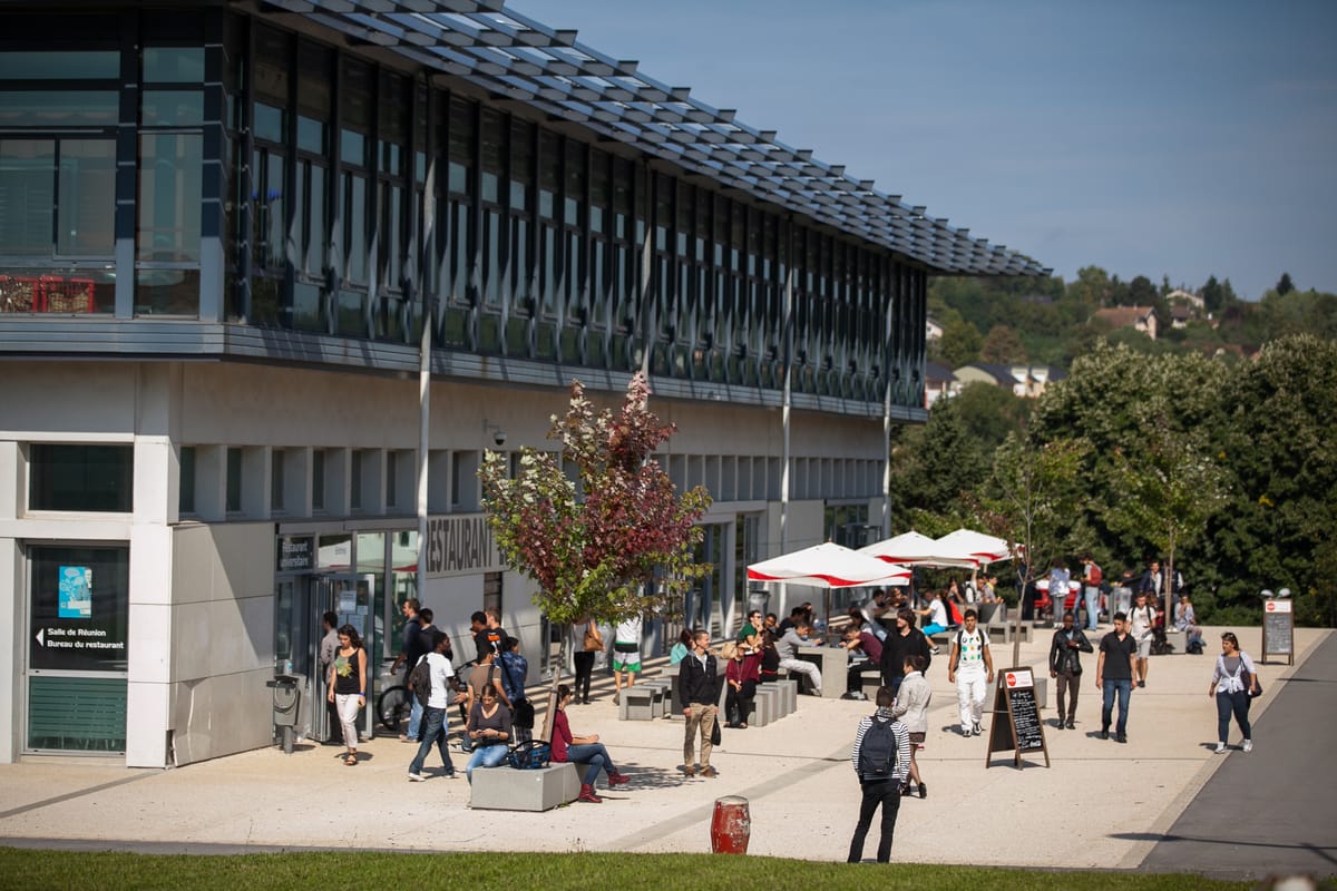 L'Université De Franche-Comté Parmi Les 5% Des Meilleurs écoles